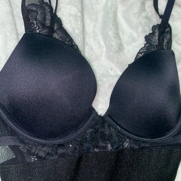 LA SENZA Bustier Bra Top - Picture 2 of 3